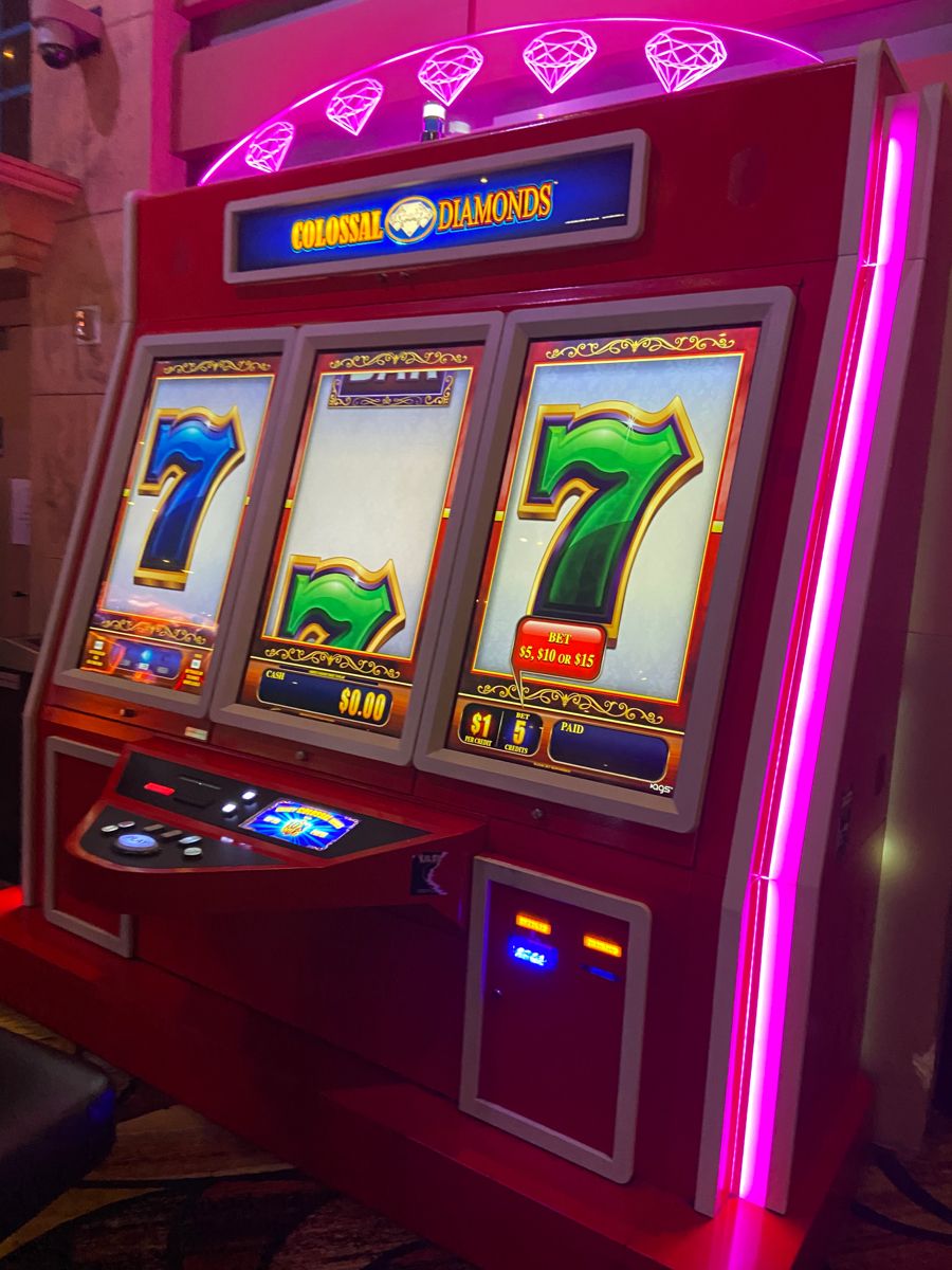 Crickex Affiliate کیسینو میں سلاٹ کھیلنا شروع کریں۔